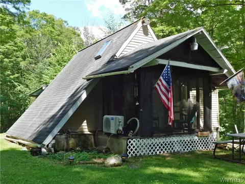 9152 Lyman Rd #34, Clarksville, NY 14727