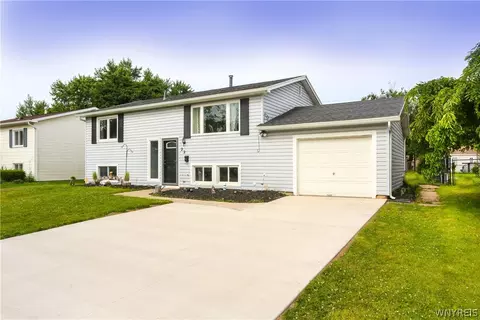 22 Mona Ct, Depew, NY 14043
