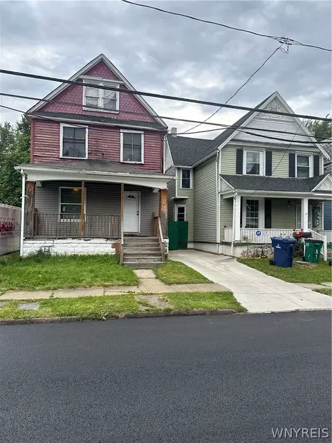 222 Sumner Pl, Buffalo, NY 14211