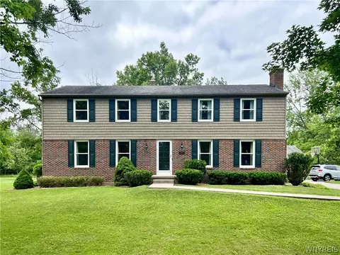 5444 E River Rd, Grand Island, NY 14072