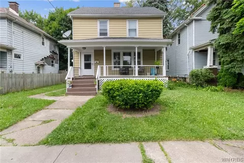 1348 Whitney Ave, Niagara Falls, NY 14301