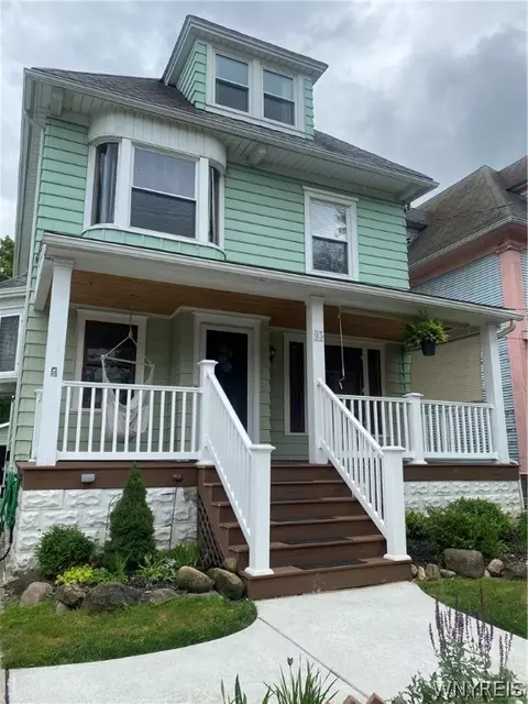 95 Indian Church Rd, Buffalo, NY 14210