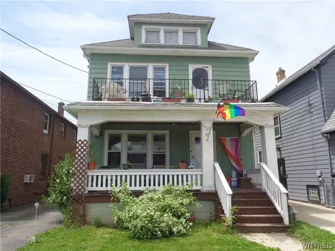 30 Sunset St, Buffalo, NY 14207