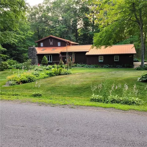 2742 Syler Rd, Orangeville, NY 14167