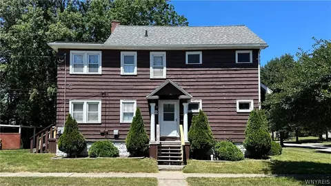 2 Kettering Dr, Buffalo, NY 14223
