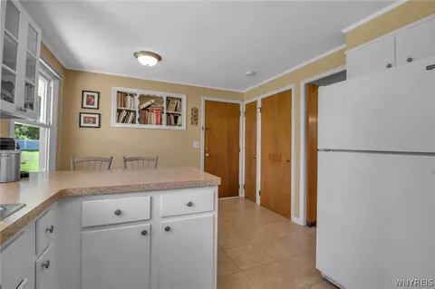19 Exeter Rd, Amherst, NY 14221 photo 18