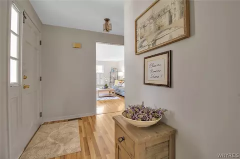 19 Exeter Rd, Amherst, NY 14221 photo 6