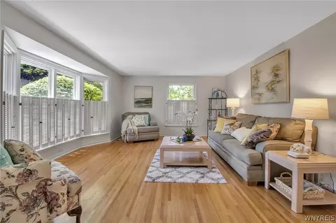 19 Exeter Rd, Amherst, NY 14221 photo 9