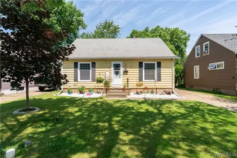 210 Clark St, Tonawanda, NY 14223