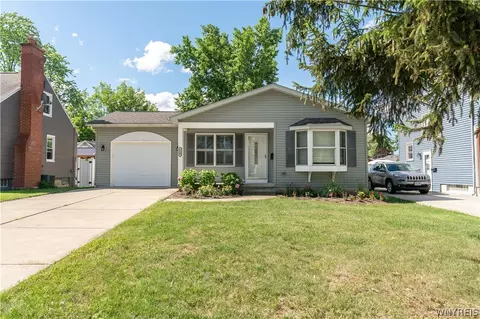 329 Woodland Dr, Buffalo, NY 14223