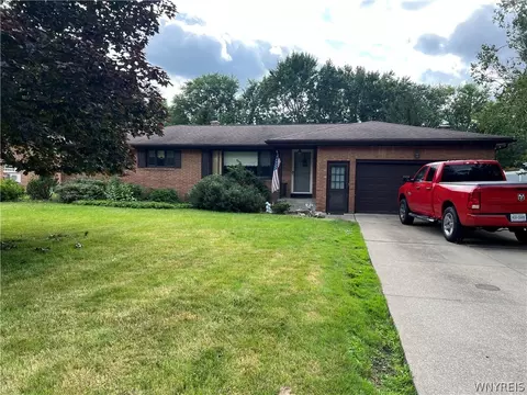 5302 Vista Ave, Buffalo, NY 14221