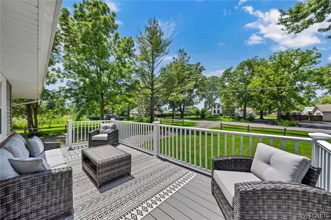 6715 Townline Rd, Pendleton, NY 14120 photo 4