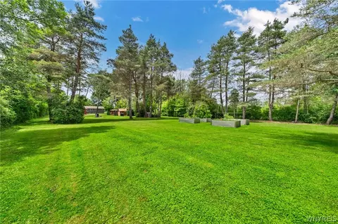 6715 Townline Rd, Pendleton, NY 14120 photo 47