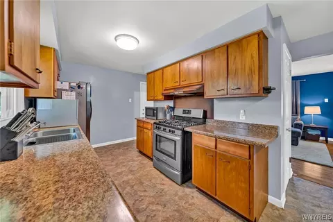 6715 Townline Rd, Pendleton, NY 14120 photo 10