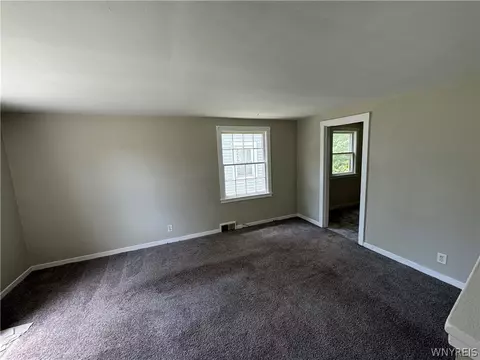 171 Pullman Ave, Tonawanda, NY 14217 photo 8