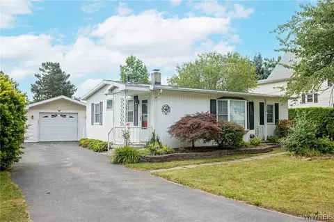 286 Bank St, Batavia, NY 14020