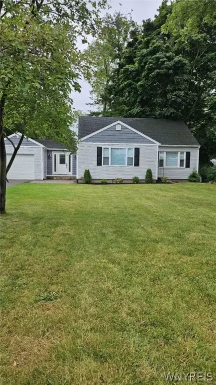 1645 Titus Ave, Irondequoit, NY 14622