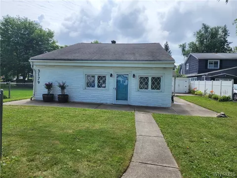3179 Trenton Rd, Hamburg, NY 14075