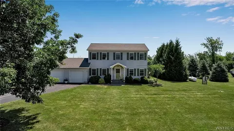 7389 Downey Rd, Newstead, NY 14001