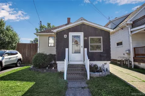 191 Cass Ave, Cheektowaga, NY 14206