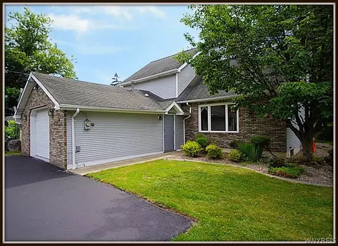3018 Orchard Dr, Porter, NY 14174