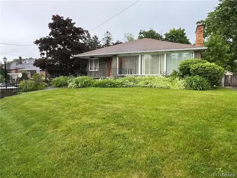 4321 Lewiston Rd, Niagara Falls, NY 14305
