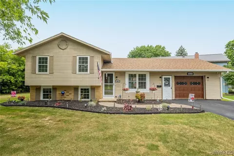 447 S Jackson St, Batavia, NY 14020
