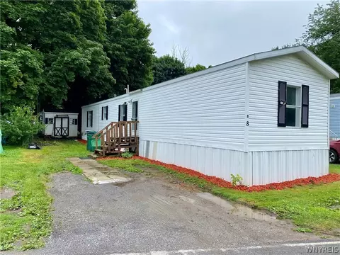 8486 W Bergen Rd #8, Le Roy, NY 14482