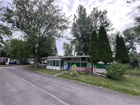 20 Cayuga Blvd, Depew, NY 14043