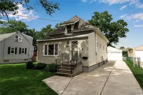 254 Emporium Ave, West Seneca, NY 14224