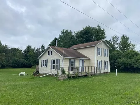 5074 Townline Rd, Shelby, NY 14103
