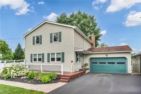 4832 Gasport Rd, Royalton, NY 14067