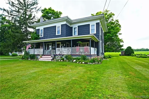 578 East Rd, Middlebury, NY 14591