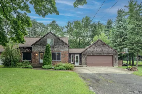 1585 Ruie Rd, North Tonawanda, NY 14120