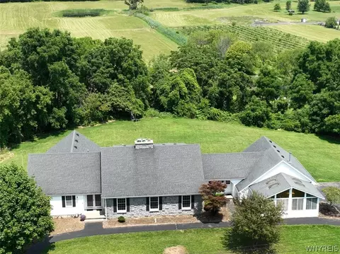 3645 Upper Mountain Rd, Cambria, NY 14132