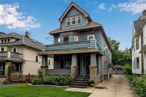 499 Crescent Ave, Buffalo, NY 14214