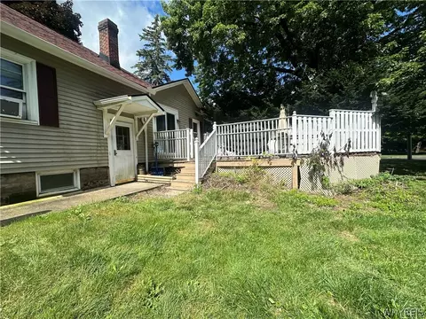400 State St, Ridgeway, NY 14103 photo 7