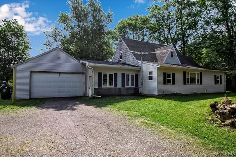 171 Ransom Rd, Lancaster, NY 14086