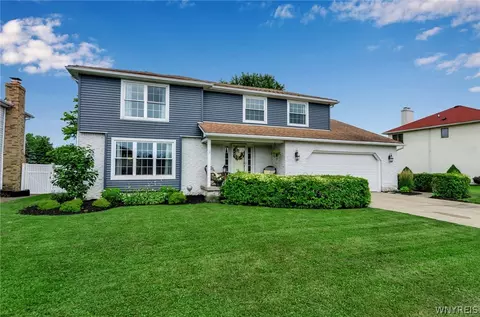 68 Constitution Ave, West Seneca, NY 14224