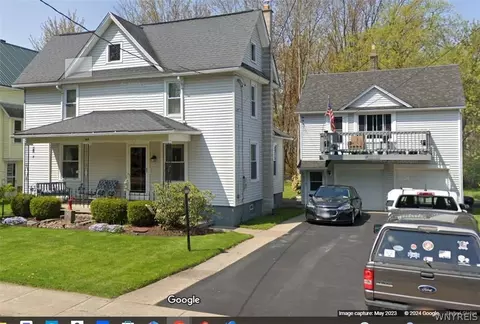 161 Lake St #163, Wilson, NY 14172