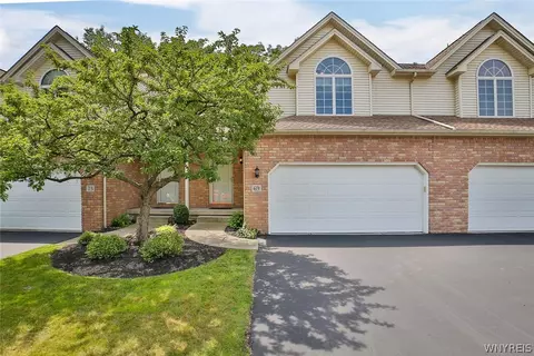 69 Westview Dr, West Seneca, NY 14224