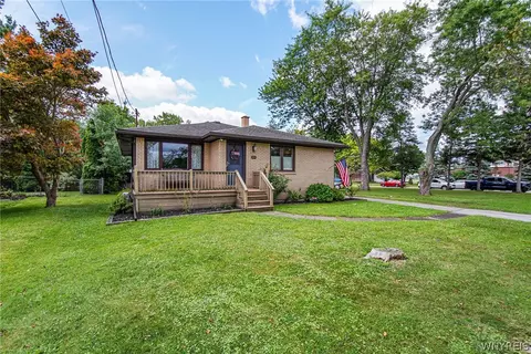 491 French Rd, Lancaster, NY 14043