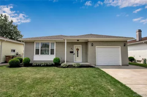 31 E Cherbourg Dr, Cheektowaga, NY 14227