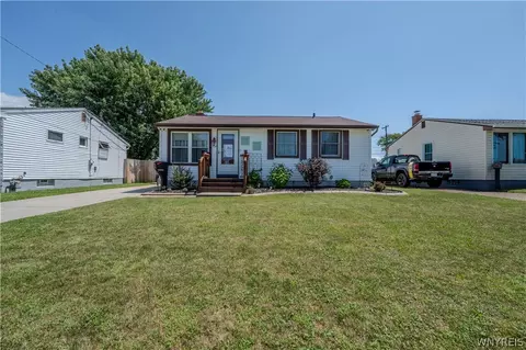 44 S Colby St, Cheektowaga, NY 14206