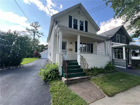 194 Jackson Ave, North Tonawanda, NY 14120