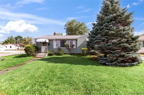 524 George Urban Blvd, Cheektowaga, NY 14225