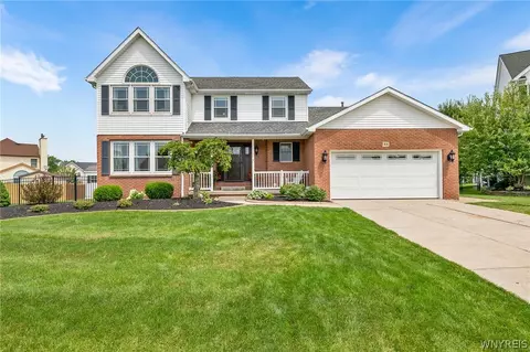 48 Rene Dr, West Seneca, NY 14224
