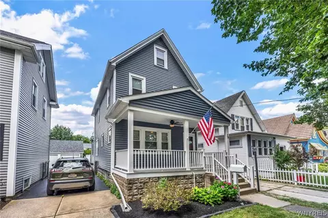 34 Mumford St, Buffalo, NY 14220