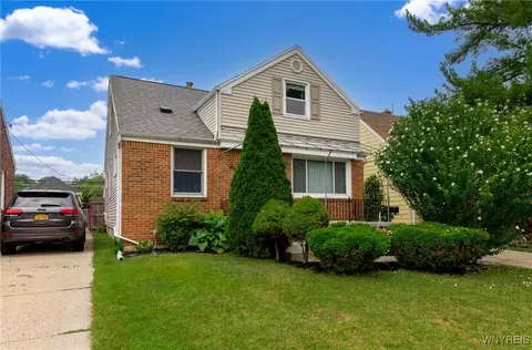256 Claremont Ave, Tonawanda, NY 14223