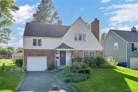 330 N Forest Rd, Amherst, NY 14221